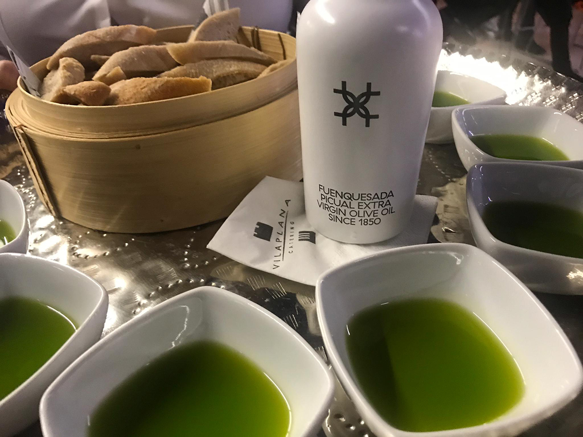 Cata-packaging de Fuenquesada, nuestro aceite de oliva virgen extra, en OFFF Sevilla 2019.